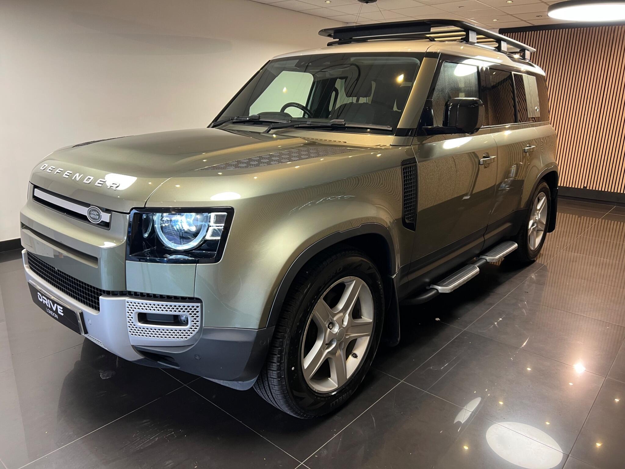 Land Rover Defender 110